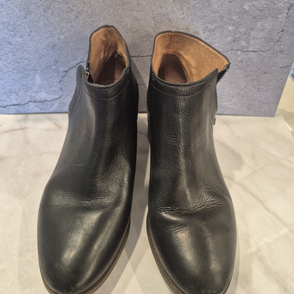 Elegant Black Leather Ankle Booties